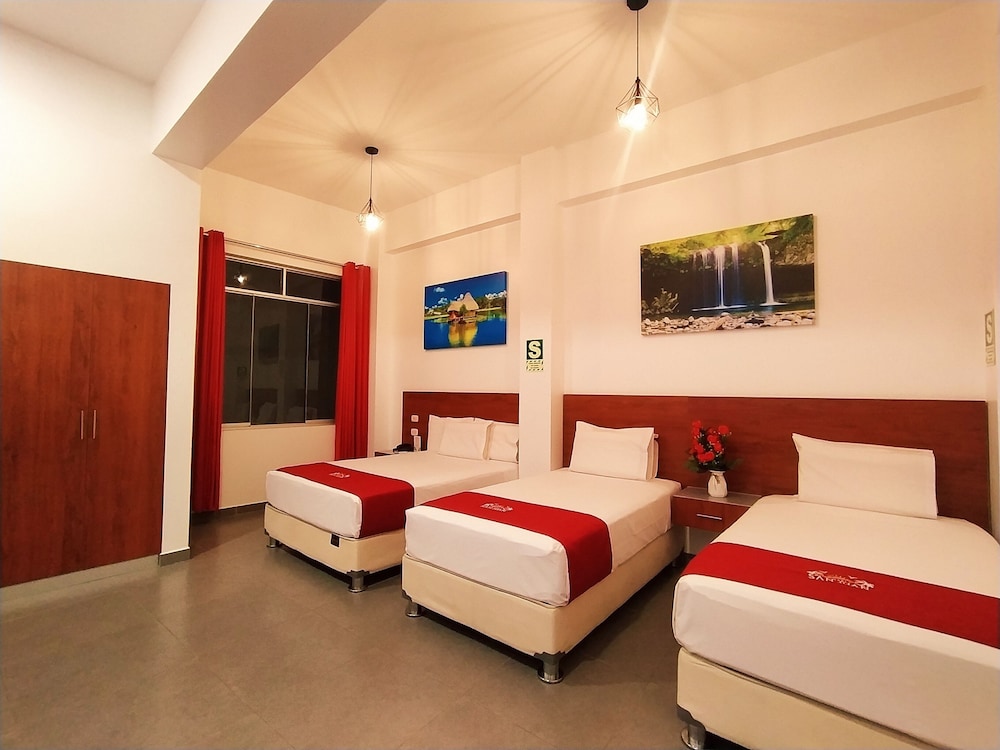City Triple Room