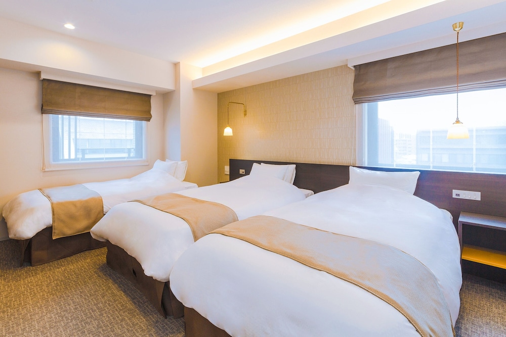 Superior Twin Room, Non Smoking photo 3