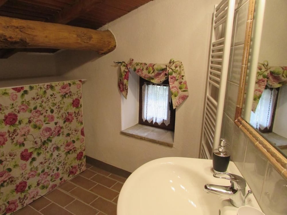 Family Room (Olivo & Camelia) photo 3