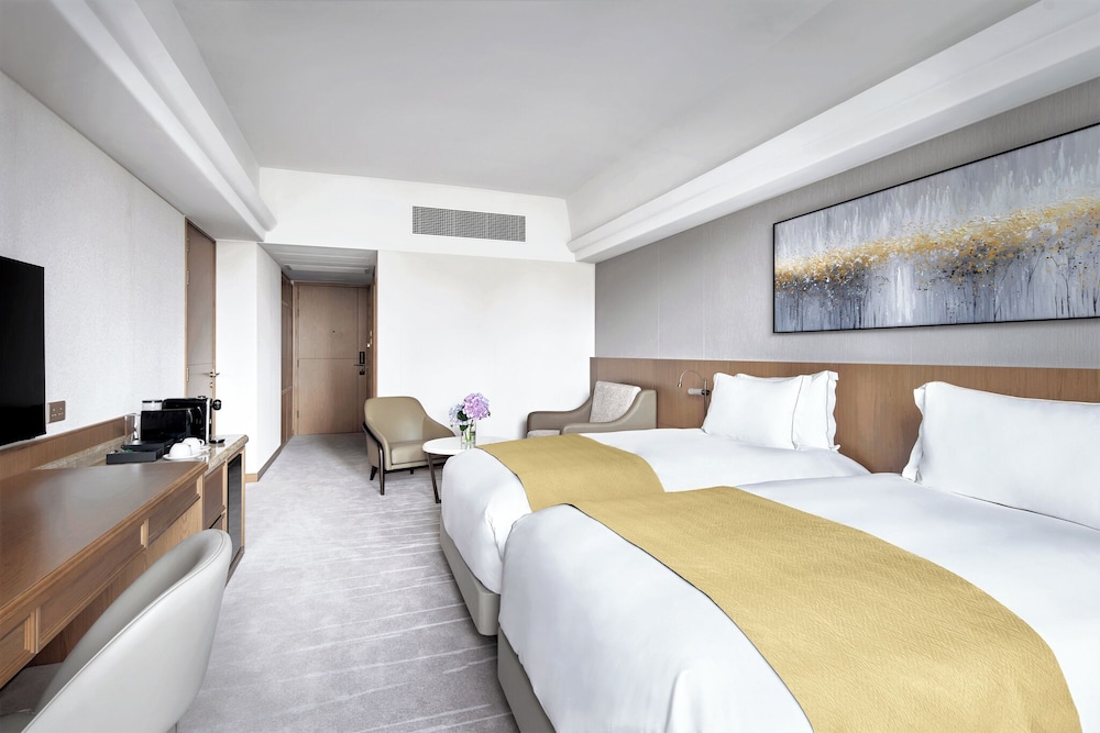 Premium City Twin Room