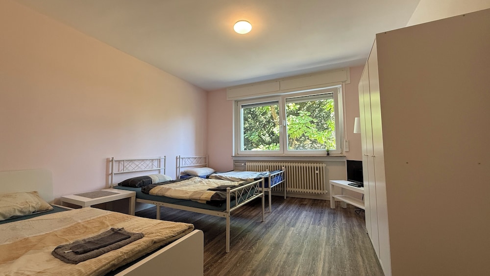 Classic Apartment, Garden View
