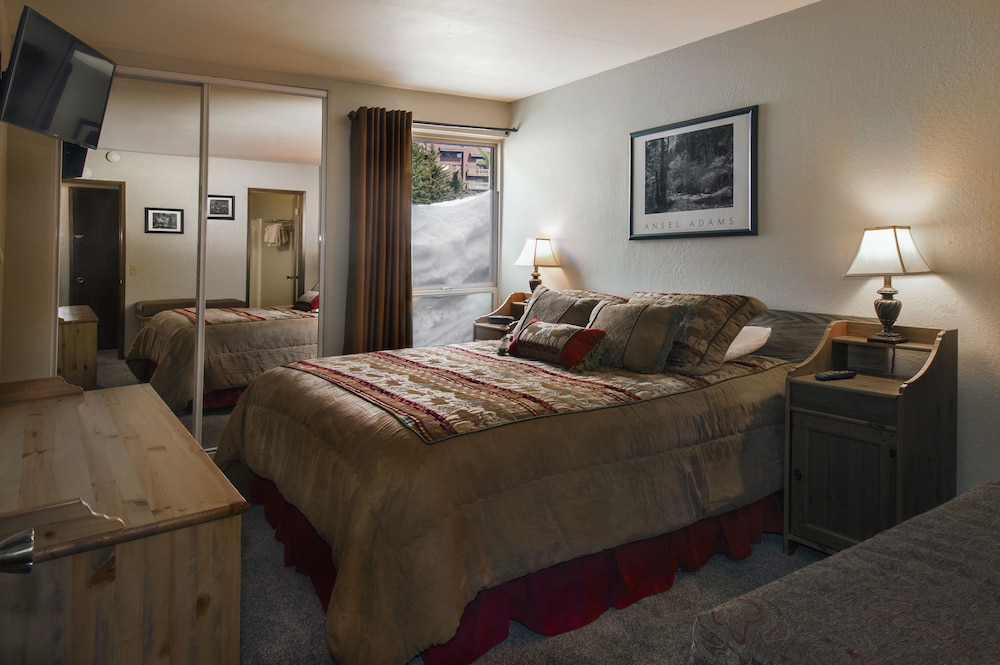 Chamonix 3 bedroom Condo, Off Site - Photo 2