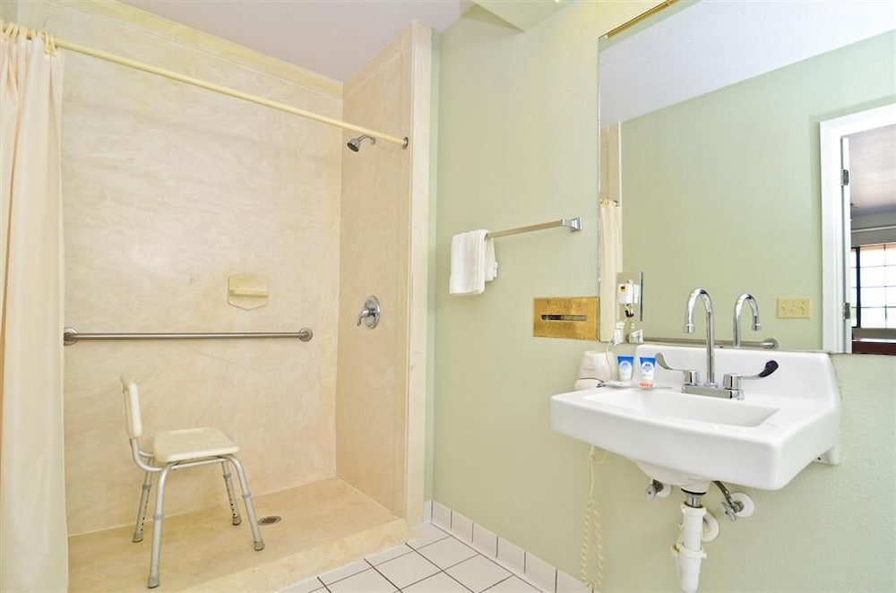 Pine Point Inn & Suites, Foto 6