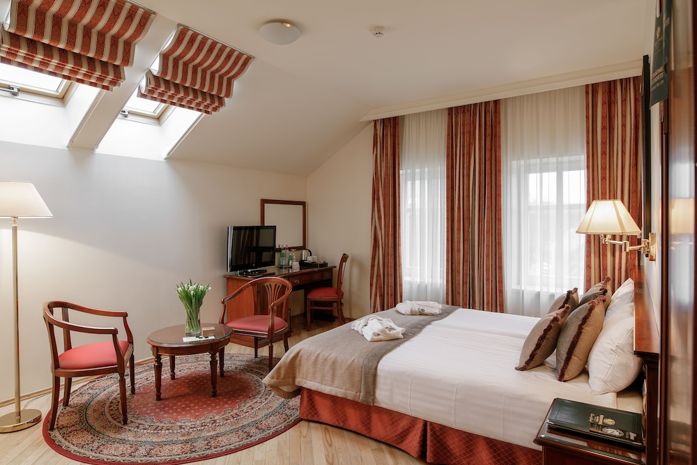 Business Room, 1 Bedroom, Non Smoking photo 2