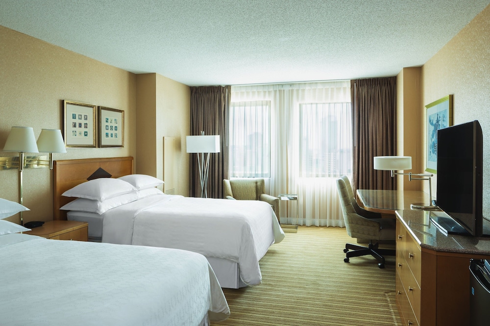 Club Room, 2 Double Beds - Photo 1