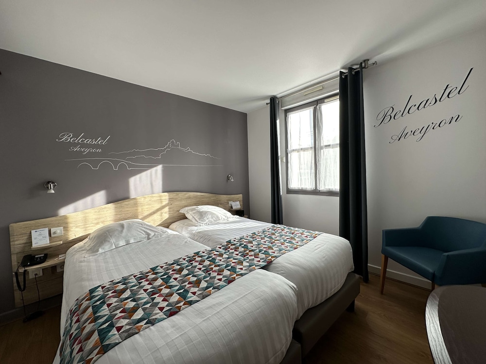 Standard Room, 1 Queen Bed (Twin bed on request) - Photo 5