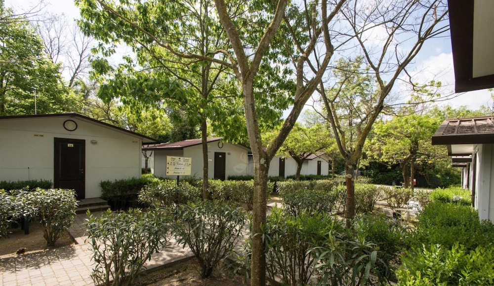 Standard Bungalow, 1 Bedroom - Photo 10
