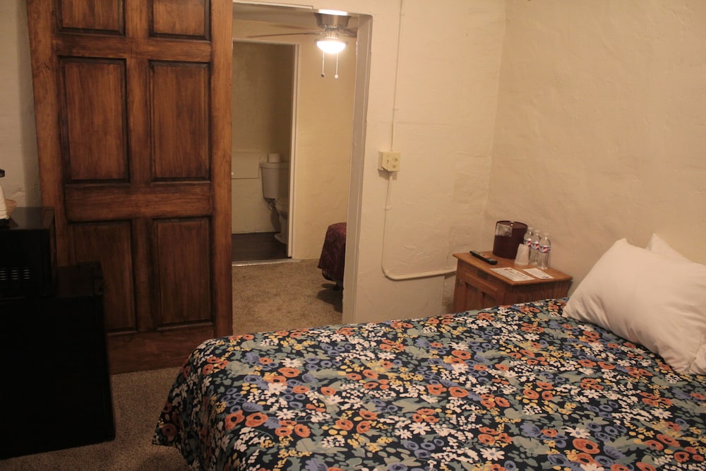 Junior Studio Suite