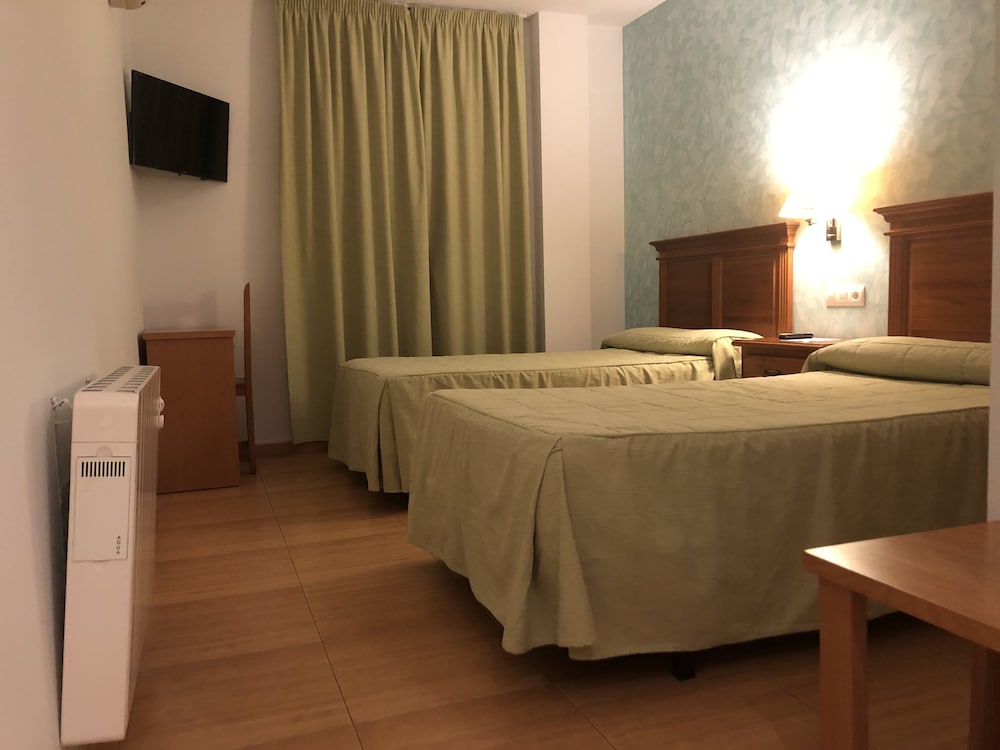 Single Room photo 2