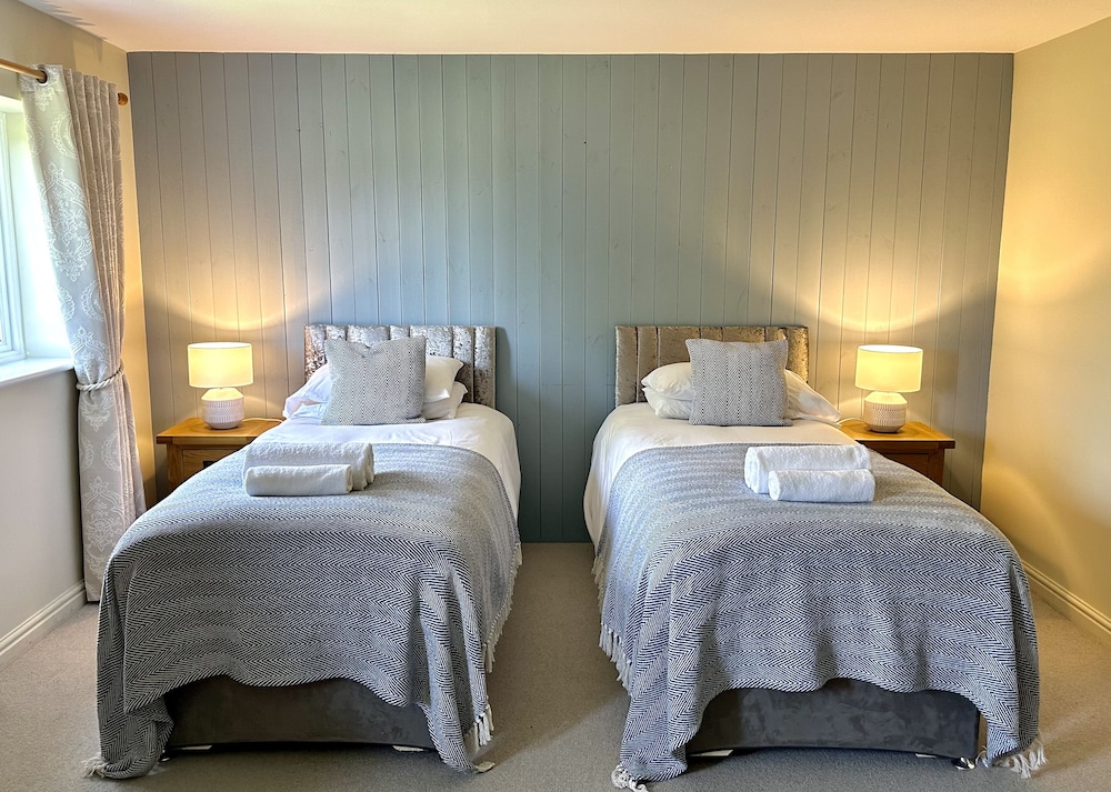 Superior Double or Twin Room photo 2
