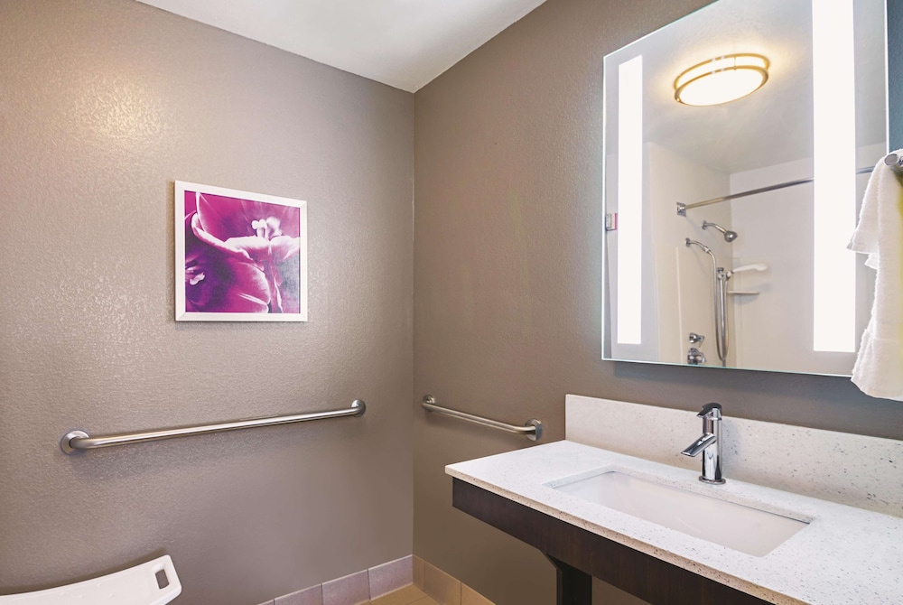 La Quinta Inn & Suites by Wyndham Austin Near The Domain, Bilde 3