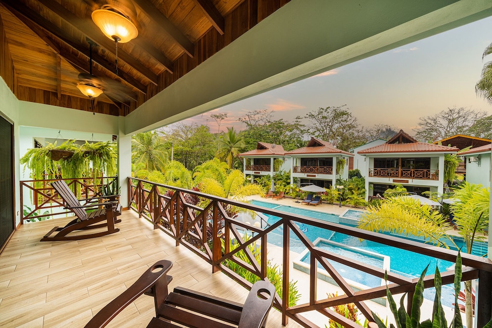 Superior Villa photo 3