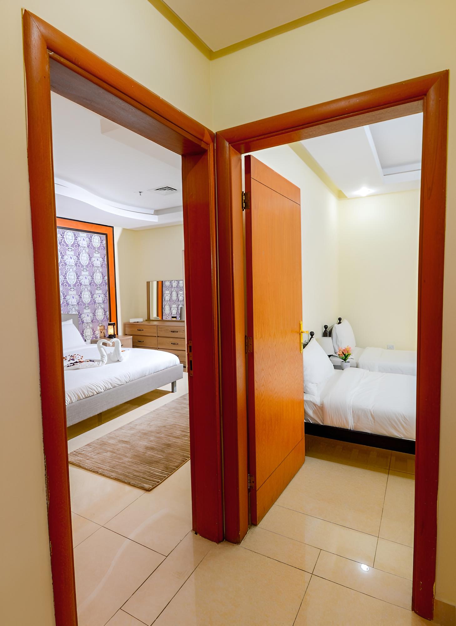 Apartment, 2 Bedrooms, 2 Bathrooms photo 3