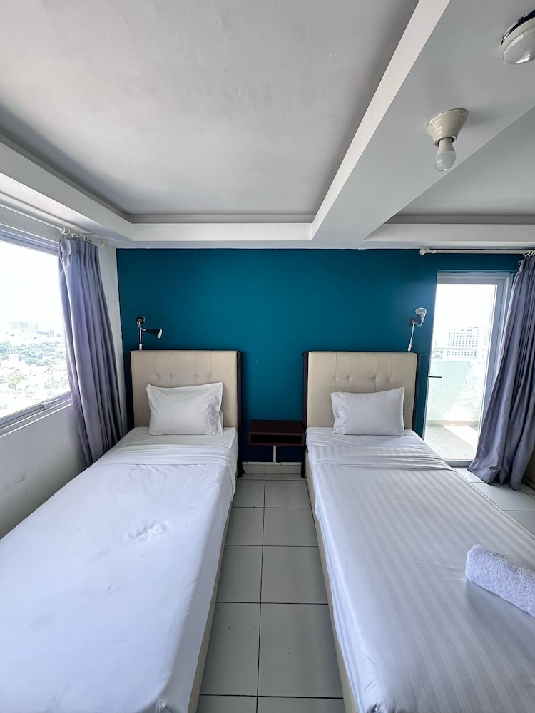 Standard Twin Room - Photo 3