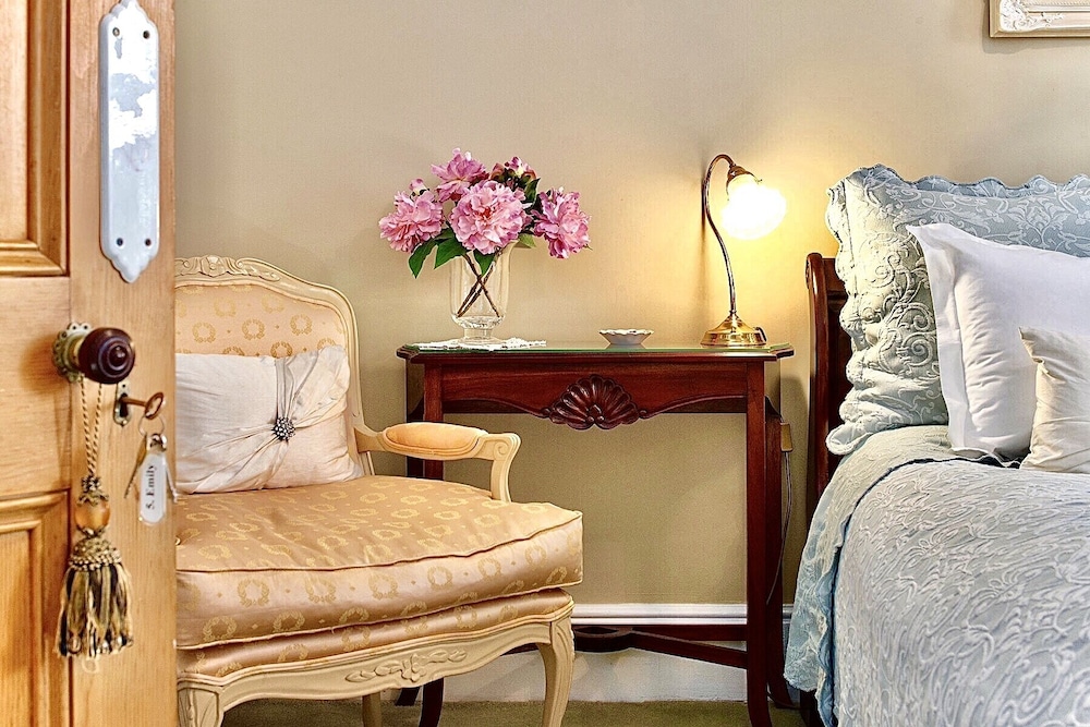 Deluxe Room (Emily ) photo 3