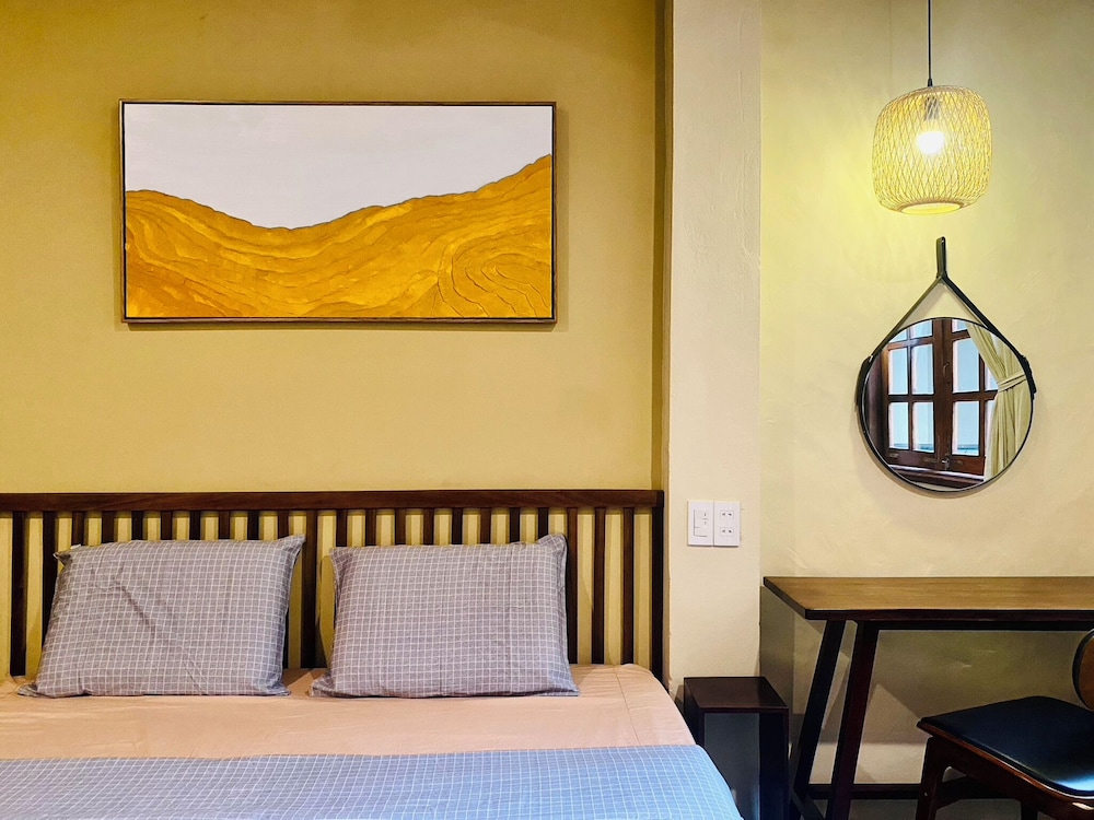 Romantic Double Room, Private Bathroom, Garden View photo 1