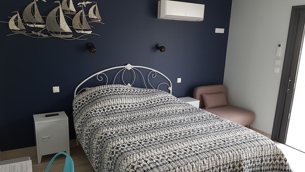 Triple Room (La Pierrière) - Photo 1