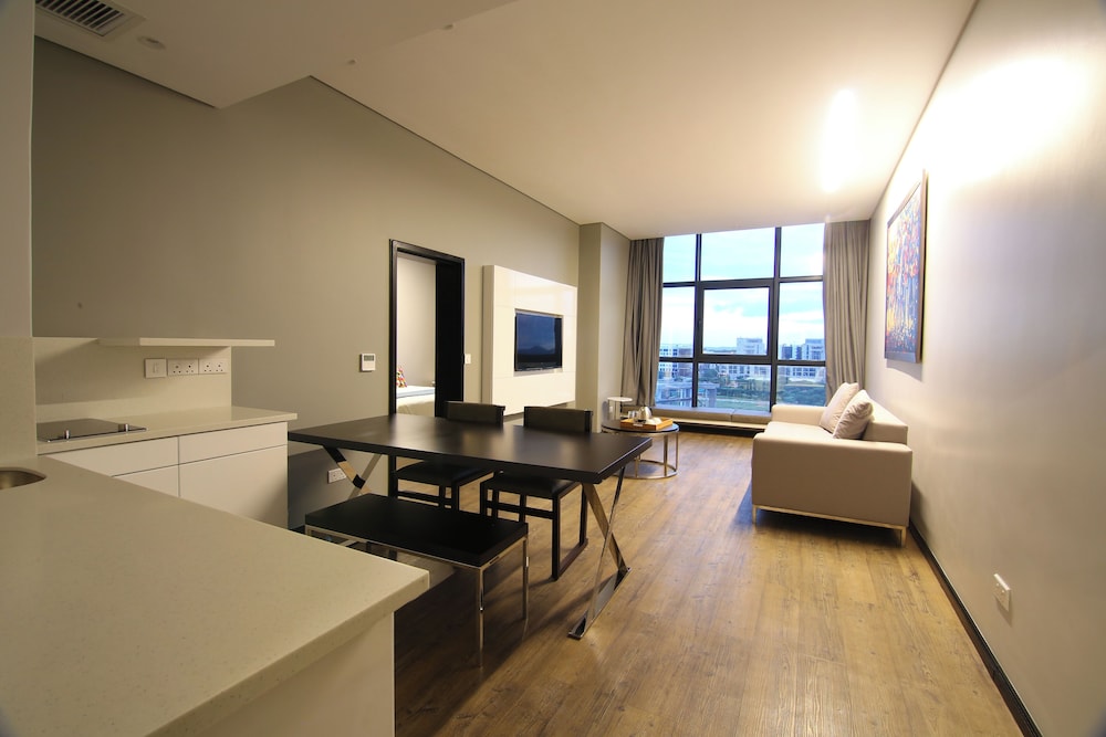 Executive Studio