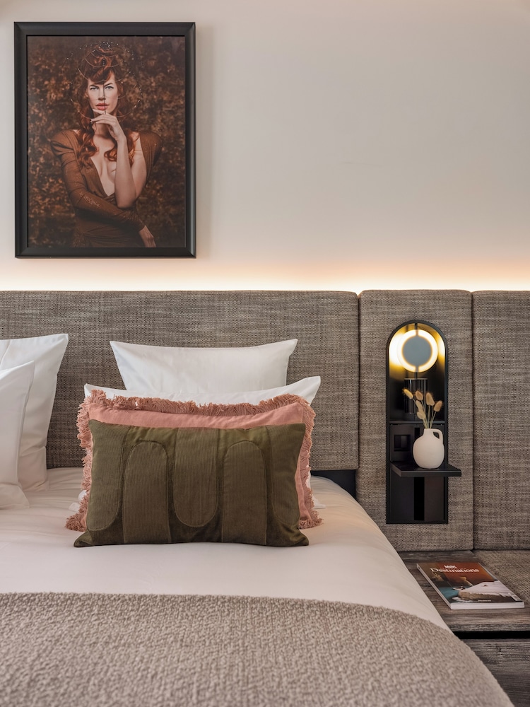 Executive Room photo 2