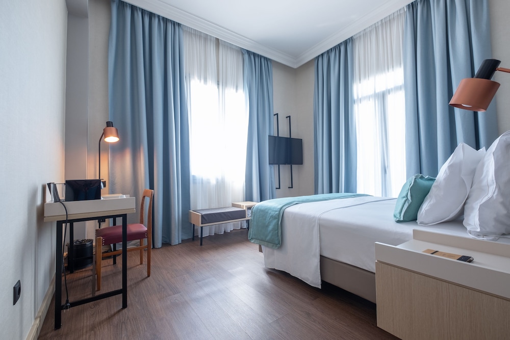 Superior Double Room, Sea View - Photo 6