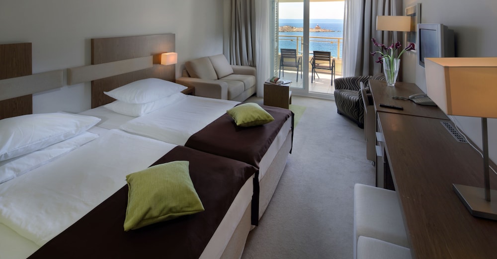 Superior Double Room, Sea View photo 3