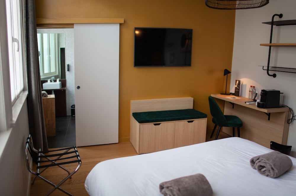 Double or Twin Room (Privilege) photo 3