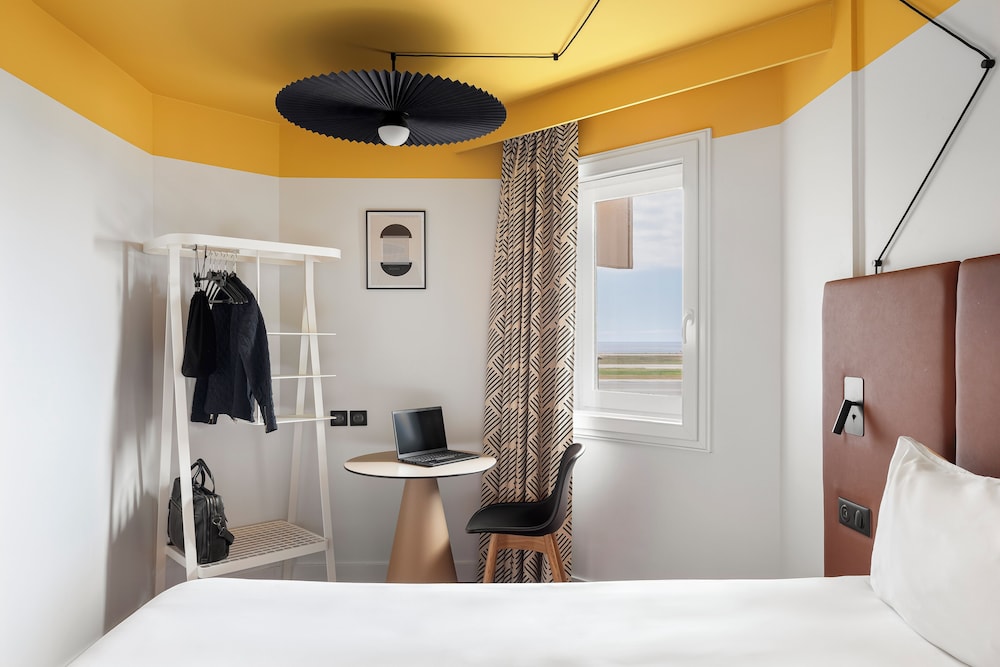 Standard Room, 1 Double Bed - Photo 3