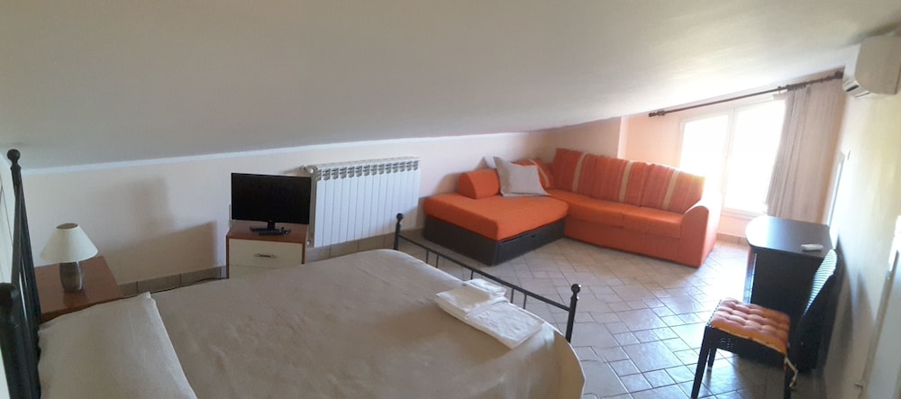 Suite, 2 Bedrooms