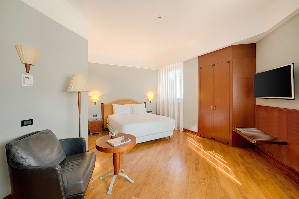 Superior Room (Extra Large)