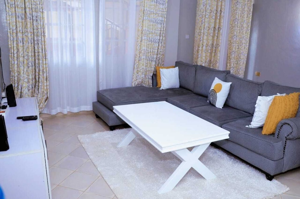 Deluxe Apartment, City View photo 1