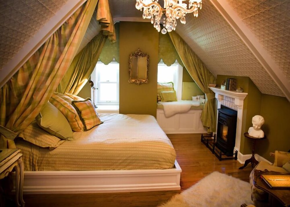 Suite, 1 King Bed