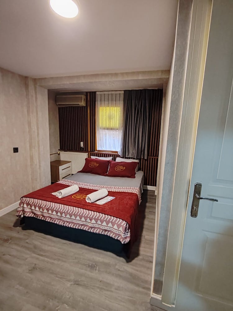 Economy Room photo 3