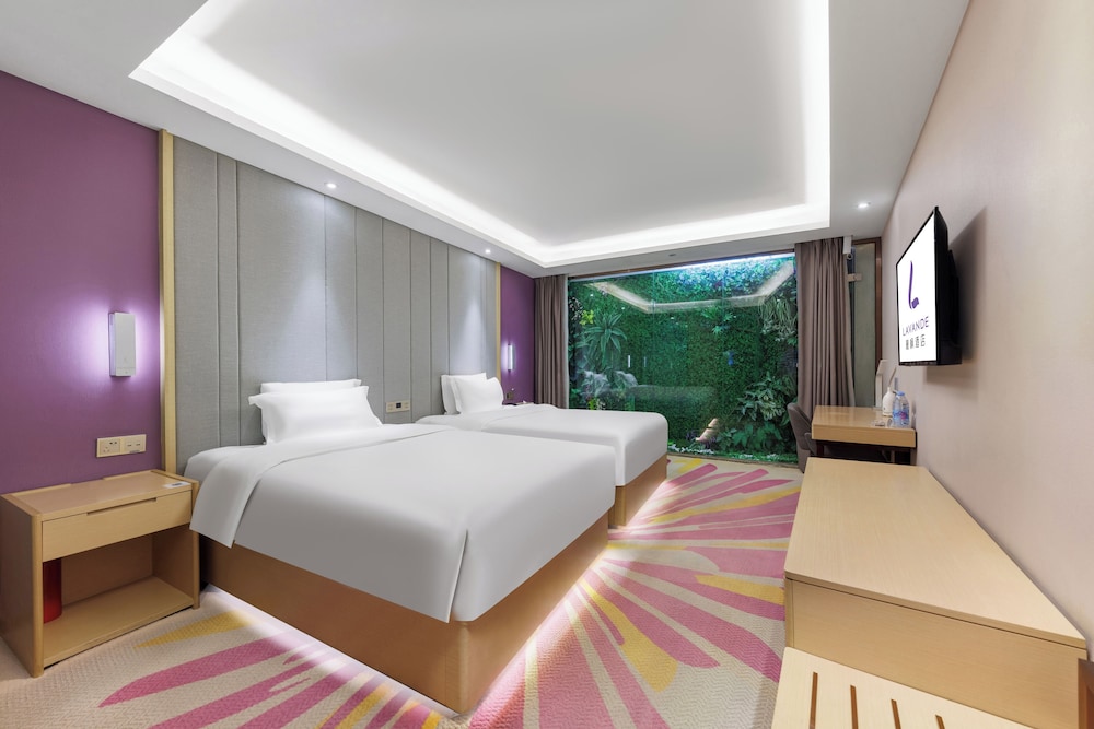 Superior Twin Room, No Windows