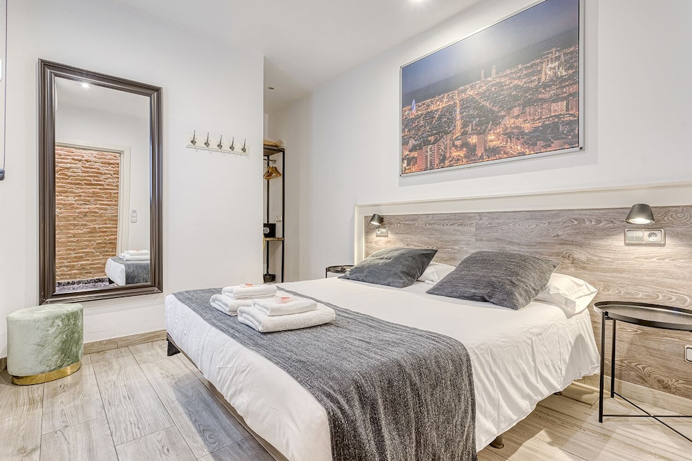 Premium Double Room, 1 Double Bed, Non Smoking photo 2