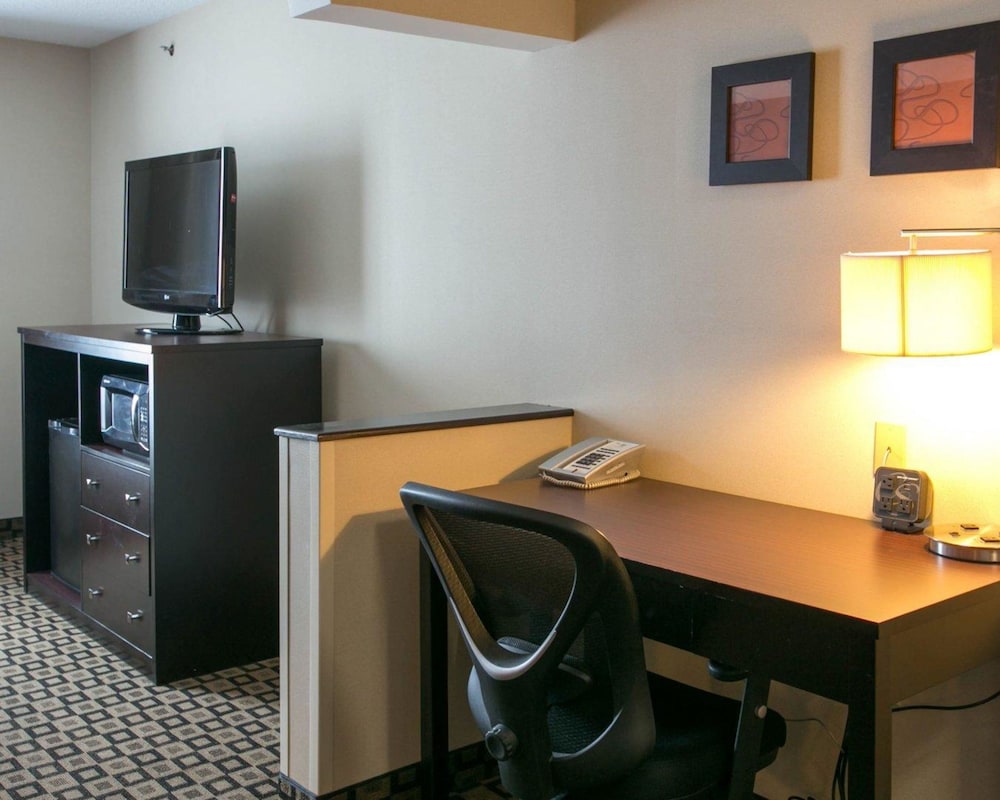 Suite, Non Smoking - Photo 4