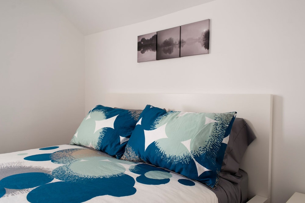 House, 2 Queen Beds, Ensuite photo 3