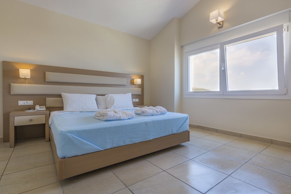 Apartment, Sea View - Photo 3