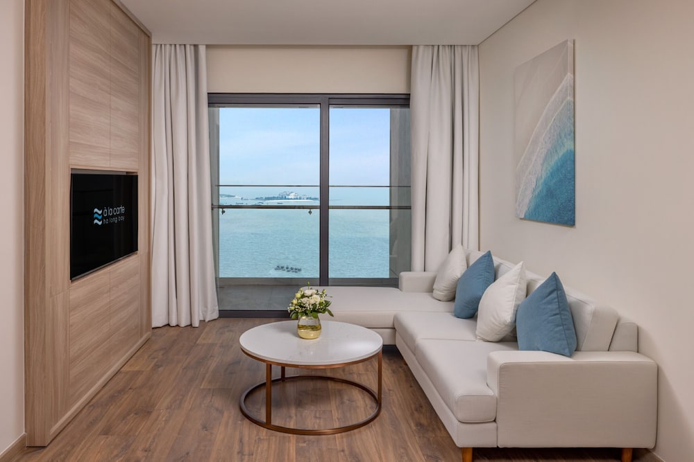 Two-bedroom Residence City Vista photo 1