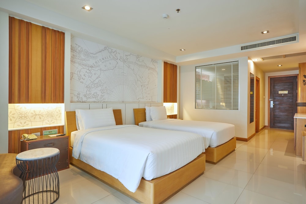 Deluxe Twin - High floor - Photo 2