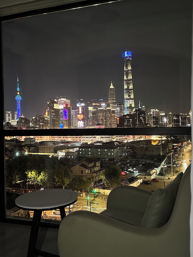 Apartment, City View