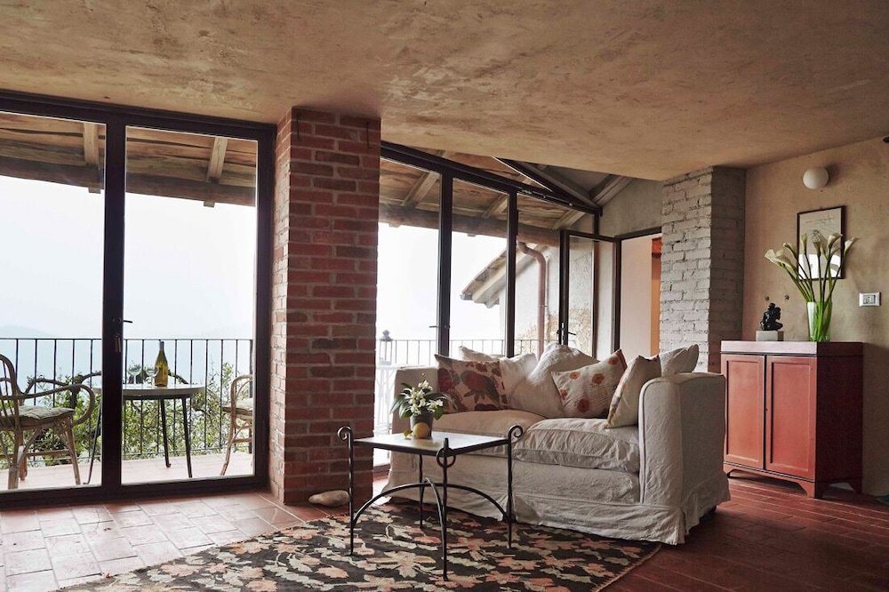 Panoramic Villa