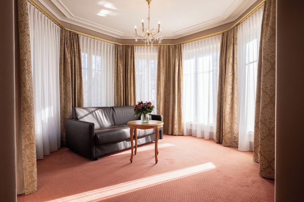 Junior Suite First Class - Photo 3
