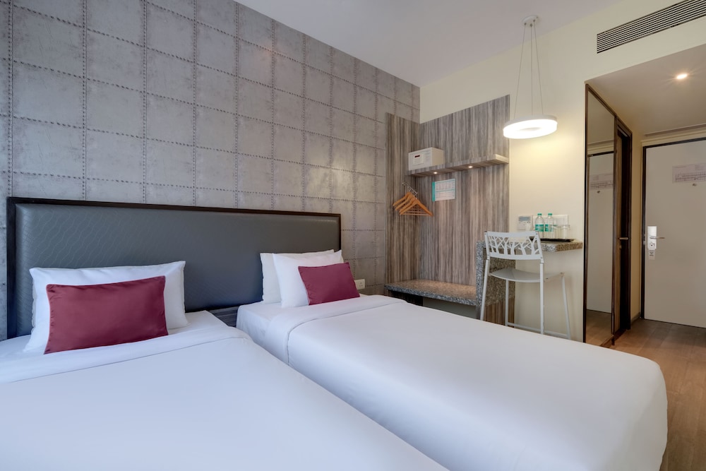 Premium Twin Room
