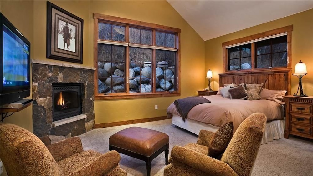 House, Multiple Beds, Mountain View (Black Bear Chalet (Townhouse))