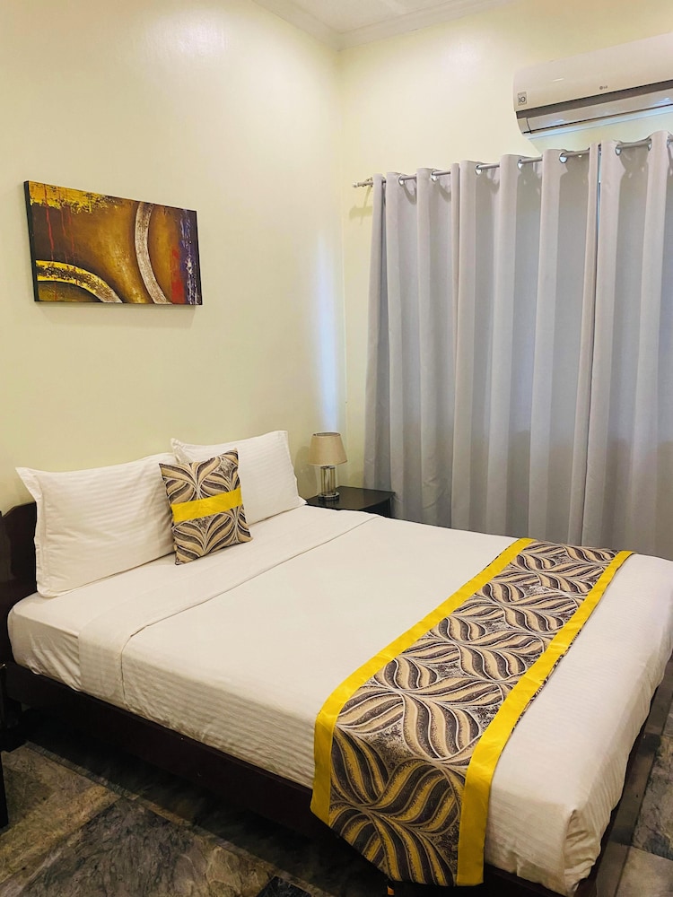 Standard Room photo 2