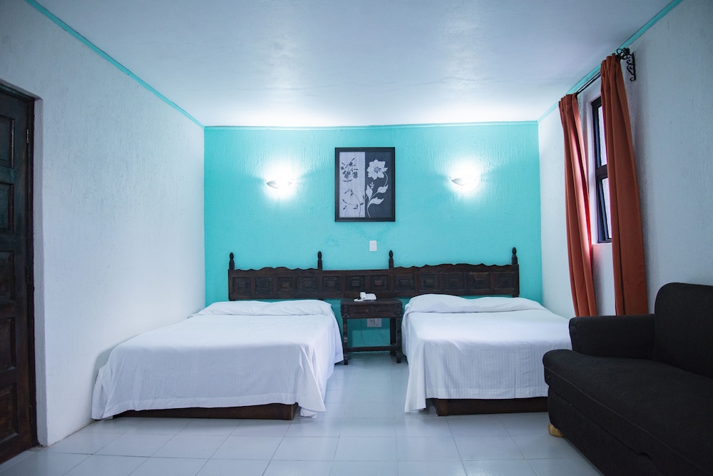Family Room, 1 Bedroom, City View, Annex Building photo 1