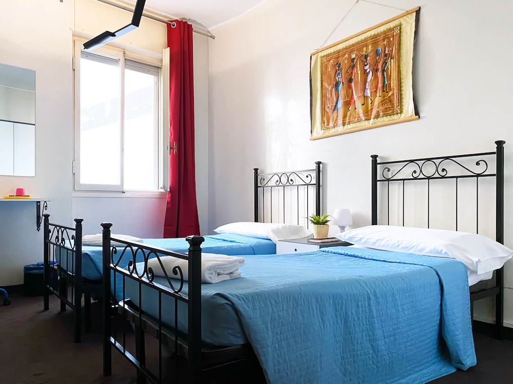 Twin Room, Shared Bathroom