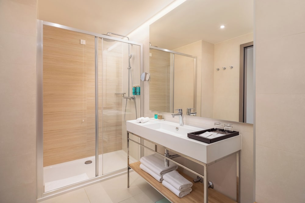 Deluxe Sea View Veranda suite - Photo 5