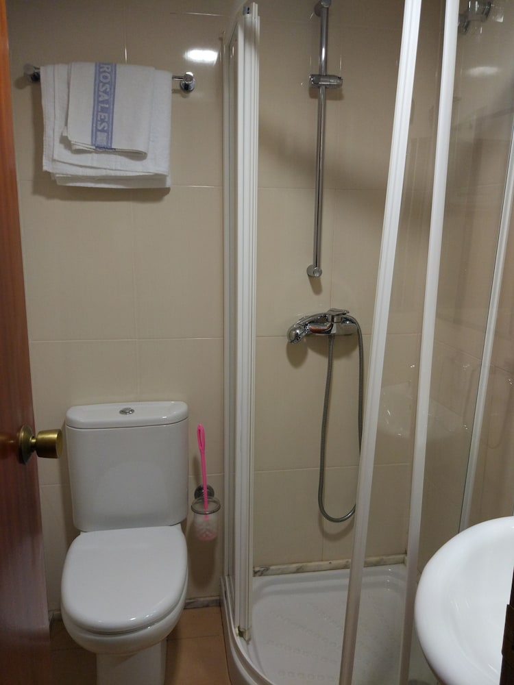 Basic Single Room photo 3