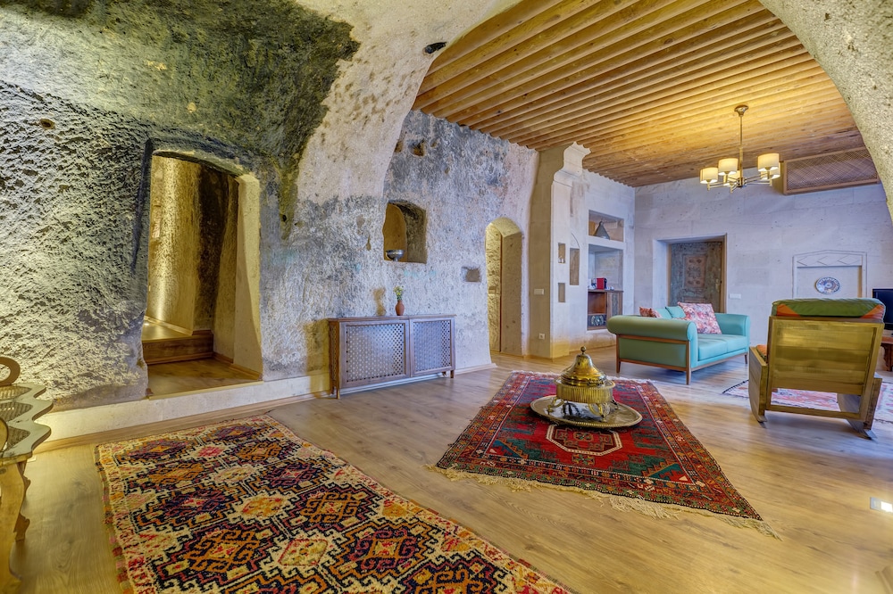 Family Suite - Photo 8